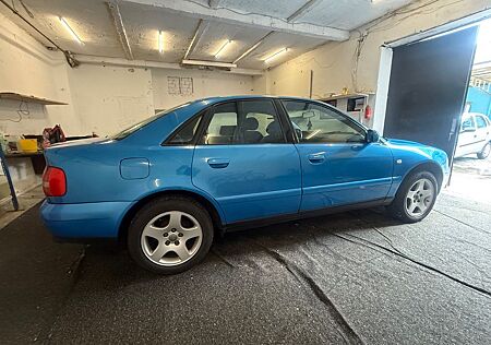 Audi A4 1.8 Auto