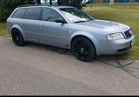 Audi S6 4.2 tiptronic quattro Avant -