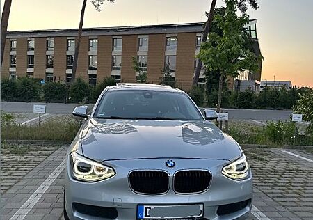 BMW 116i - Automatik,Schiebdach,PDC