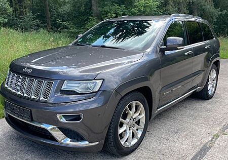 Jeep Grand Cherokee Summit 3.0 V6 M.-Jet 184kW Au...
