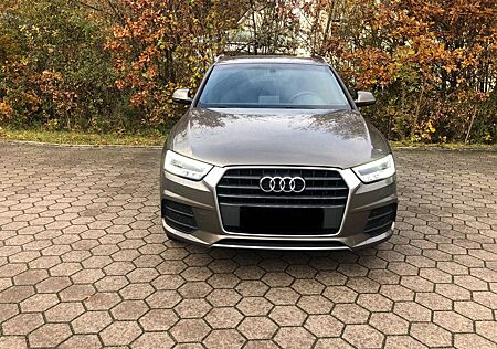 Audi Q3 1.4 TFSI cylinder on d. S tronic design d...