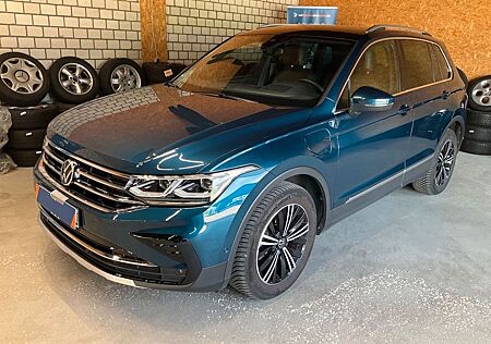 VW Tiguan Volkswagen 1.4 eHybrid OPF DSG Elegance