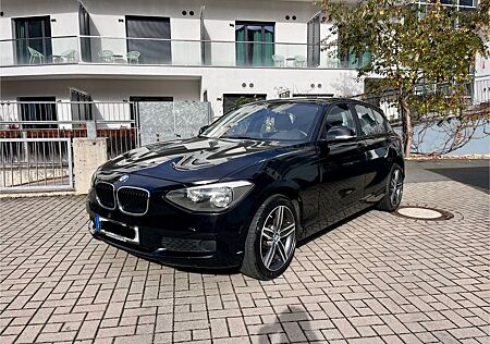 BMW 116i * Sportlenkrad * Sitz-Htzng * LED-Licht