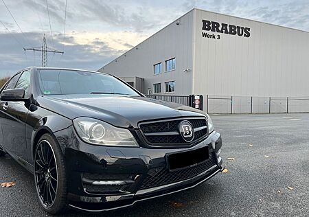 Mercedes-Benz C 350 AMG Paket / BRABUS Top Zustand! Xenon etc.