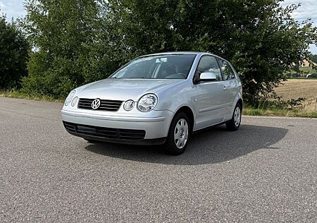 VW Polo Volkswagen 1.4 16 V 9N Schöner Zustand