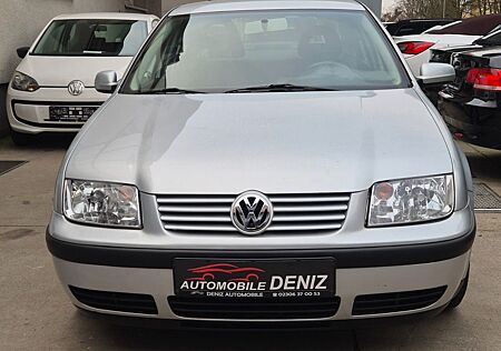 VW Bora Volkswagen Lim. Basis