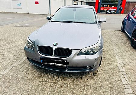 BMW 520d A -