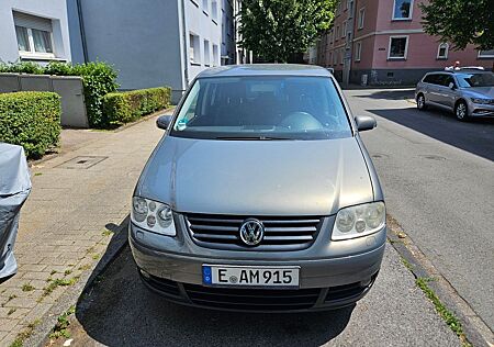 VW Touran Volkswagen 1.9 TDI 74kW Basis Basis