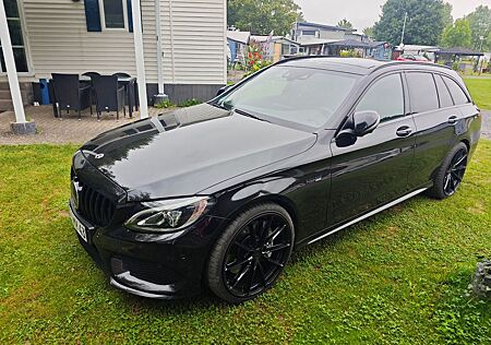 Mercedes-Benz C 43 AMG Mercedes-AMG C 43 4MATIC T Autom. M...