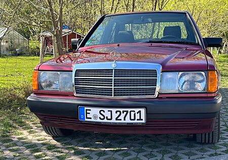 Mercedes-Benz 190