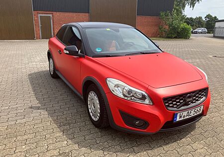 Volvo C30 1.6 AHK orange flame rot/schwarz mattfoliert