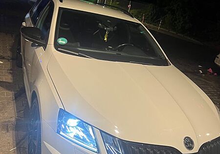 Skoda Octavia 2.0 TSI DSG RS 245 Combi RS