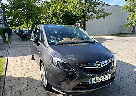 Opel Zafira Tourer 2.0 CDTI - TUV 11/26 - Sevice neu