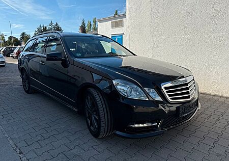 Mercedes-Benz E 200 E -Klasse T-Modell -7 Sitzplätze