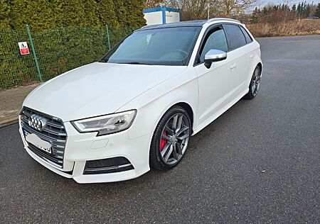 Audi S3 2.0 TFSI S tronic Quattro Sportback Digital