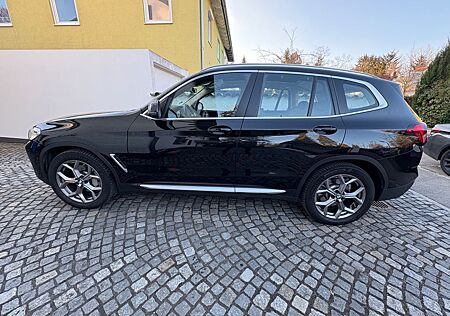 BMW X3 xDrive30d AT/Pano/LED/Navi/DrAss/PaAss/Leder
