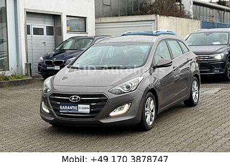 Hyundai i30 cw Trend 1.6L*1HAND*LED*PDC*TEMPOMAT