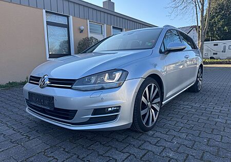 VW Golf Volkswagen VII Variant Highline BMT DSG ACC PANO VOLL