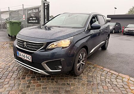 Peugeot 5008 Allure 1.2 E-THP