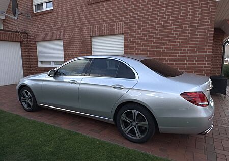 Mercedes-Benz E 350 E 350d EXCLUSIVE Autom. EXCLUSIVE