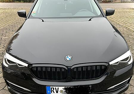 BMW 520i Touring A - Top gepflegt