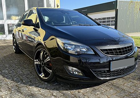 Opel Astra J 1.6 Turbo | 180 PS | Scheckheftgepflegt