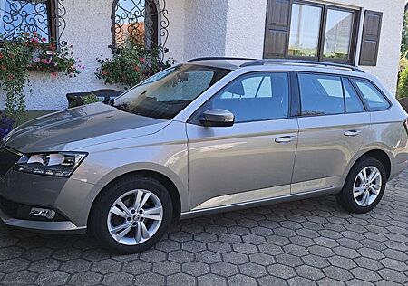 Skoda Fabia 1.0l TSI 70kW Ambition Combi Ambition