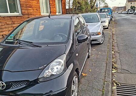 Toyota Aygo (X) Aygo (X) 1,0 -