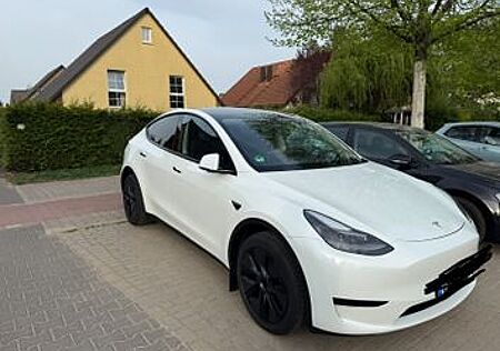 Tesla Model Y Long Range RWD Hinterradantrieb