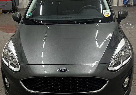 Ford Fiesta 1.0 * Cool & Connect * 8-fach bereif