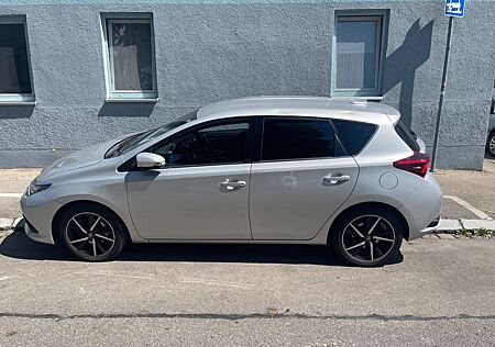 Toyota Auris Edition-S+ 1,2-l-Turbo S/S Edition-S+