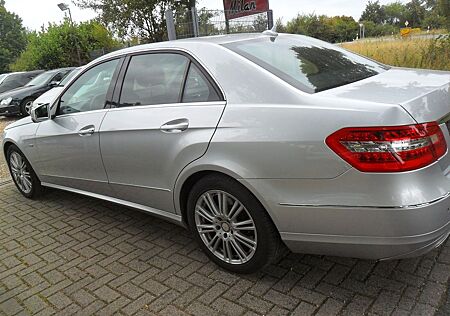 Mercedes-Benz E 300 E -Klasse Lim. CDI BlueEfficiency