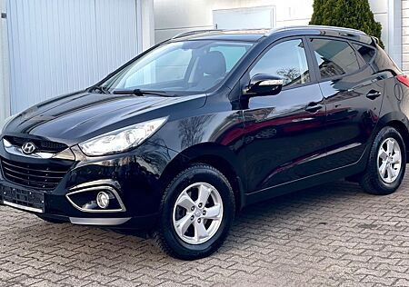 Hyundai ix35 Style 4WD Klima| SHZ|PDC|AHK| 4x4 |Keyless|