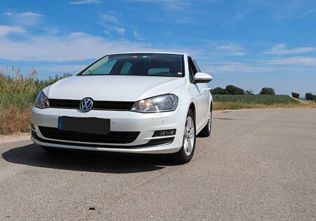 VW Golf Volkswagen 2.0 BlueMotion Technology