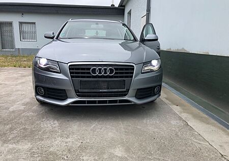 Audi A4 2.0 TDI Navi/ Xenon