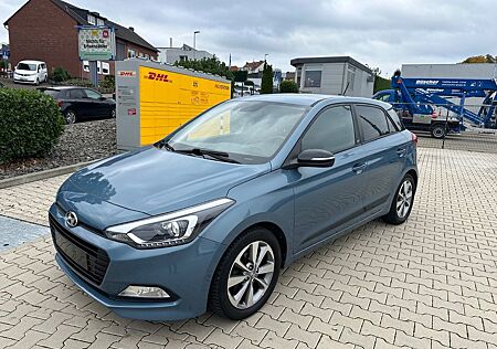 Hyundai i20 YES! Plus Navi Kamera