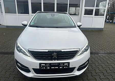 Peugeot 308 Kombi 2.0 Diesel Automatik, Navigation