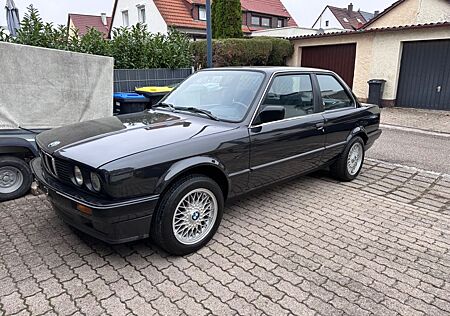 BMW 316i Coupe Original Zustand Ohne Rost