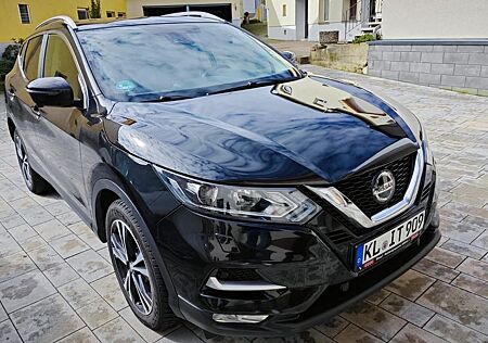 Nissan Qashqai 1.3 DCT Allwetterreifen/ TÜV neu