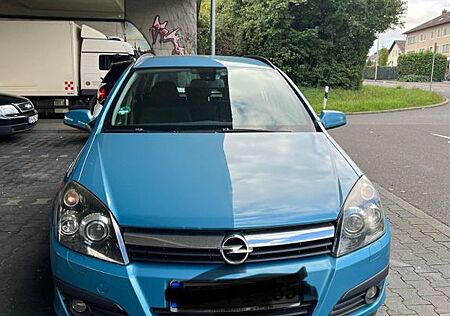 Opel Astra H Caravan Voll Farhbereit