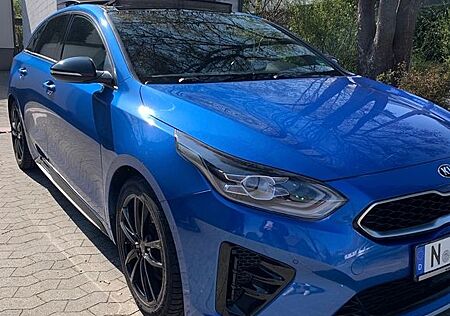 Kia Pro_ceed pro_cee'd / ProCeed 1.4 T-GDI DCT GT LINE GT...