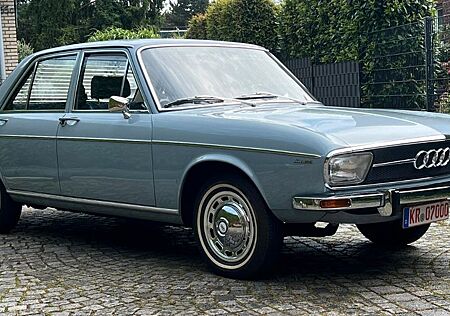 Audi 100 S C1 F104