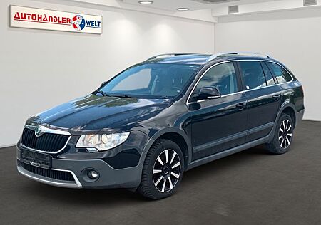 Skoda Superb Kombi 2.0 TDI Scout Leder Memory Navi SHZ