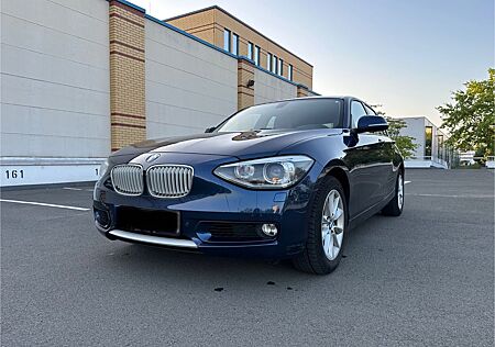 BMW 118i Automatik / Kamera / Urban Line