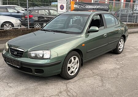 Hyundai Elantra 2.0 CRDi GLS Diesel Klima TÜV 12-2027