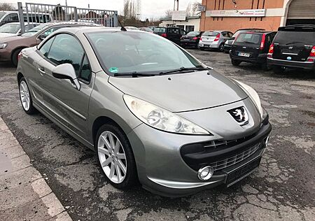 Peugeot 207 CC Cabrio-Coupe Roland Garros/Tüv Neu