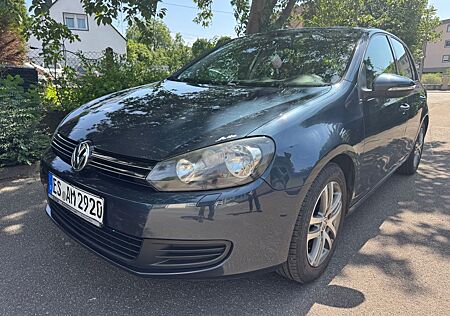 VW Golf Volkswagen 1.4 TSI Klima Anhängerkupplung TÜV 04/2027