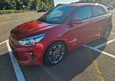 Kia Rio 1.4 Platinum Edition