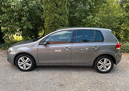 VW Golf Volkswagen VI 1.6 TDI MATCH unitedgrey-metallic