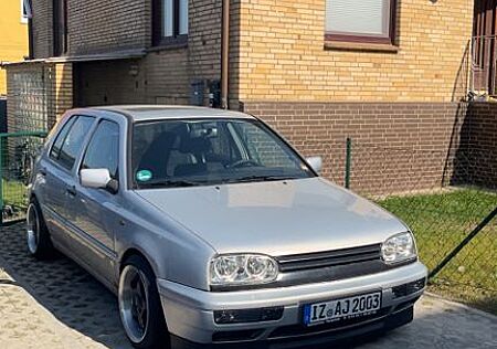 VW Golf Volkswagen 3